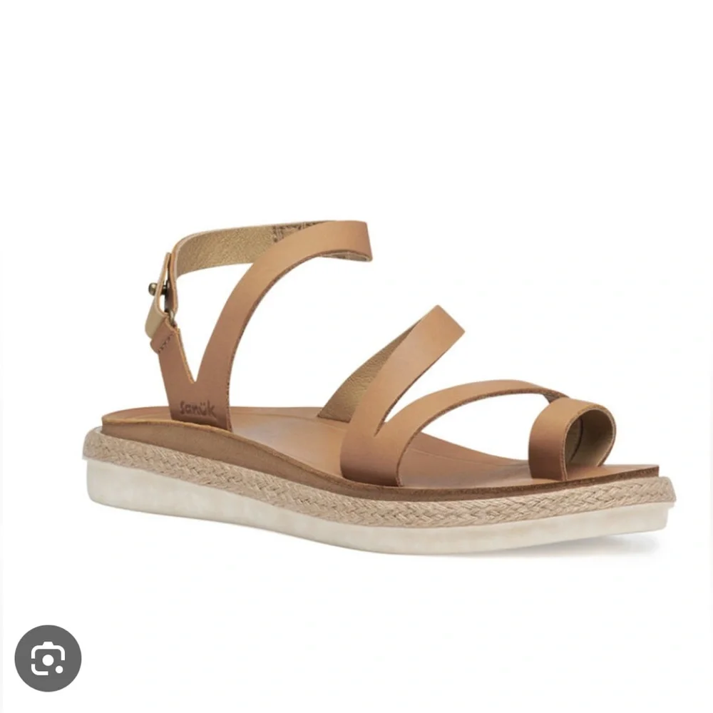 Women’s Sanuk Vazon Sustainasole strappy tan sandals size 6 - Picture 5 of 5